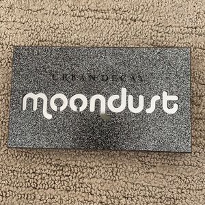 Urban decay moondust eyeshadow palette